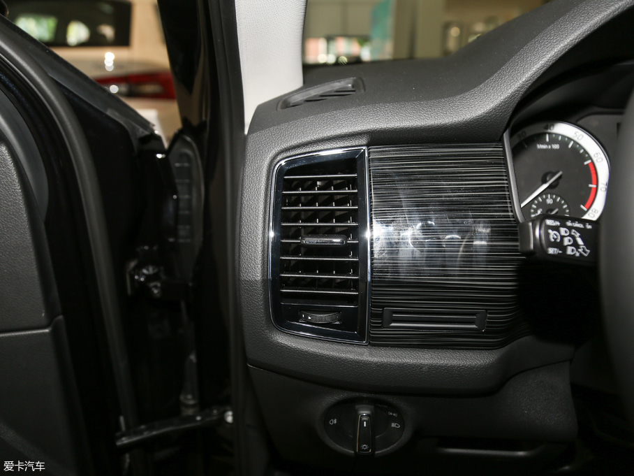 2018µρ Ŀ TSI330 5(q)A(yu)