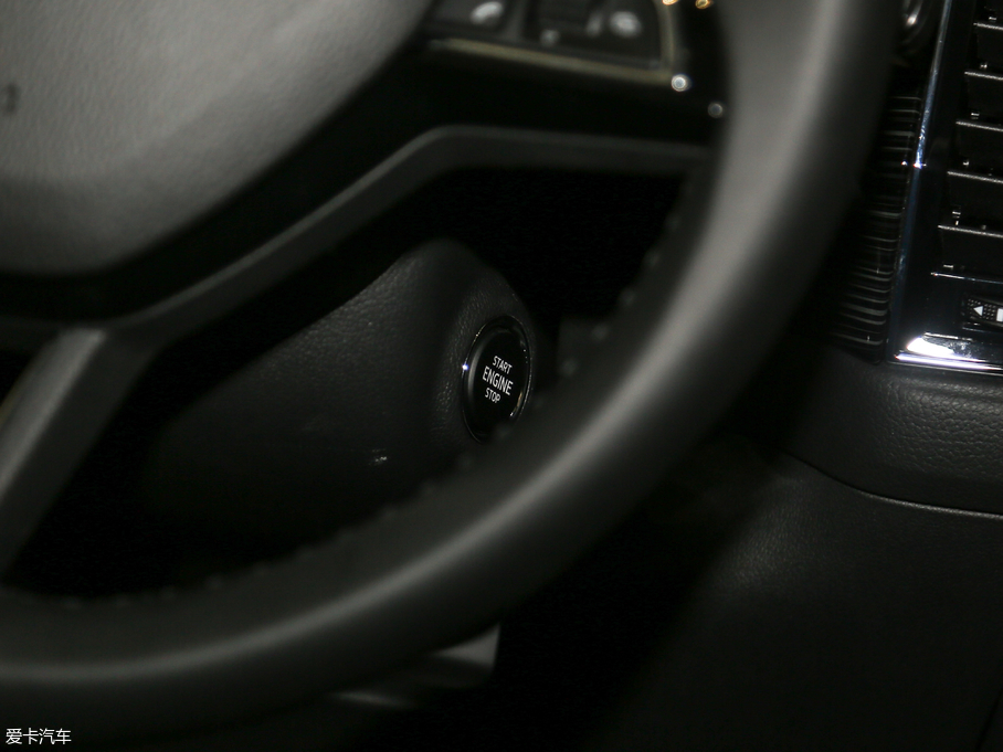 2018µρ Ŀ TSI330 5A