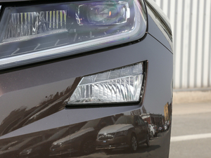 2018Ŀ TSI330 7A ǰF