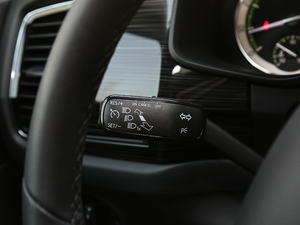 2018Ŀ TSI330 7A п؅^