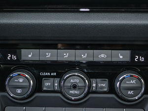 2018TSI380 7(q)Ş п؅^(q)