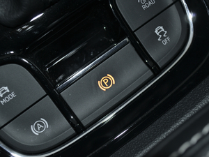 2018TSI380 7Ş v܇Ƅ