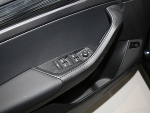 2018Ŀ TSI330 5A {܇ƅ^	