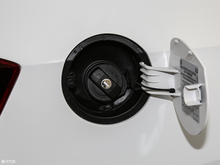 2018꿄(dng) 230TSI Ԅ(dng)\(yn)(dng)