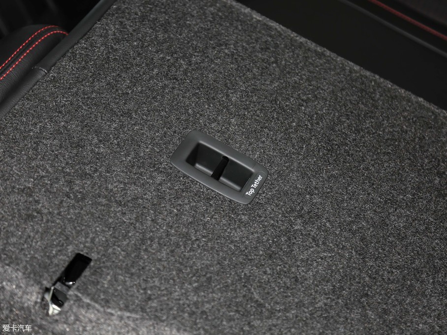 2018꿄 230TSI Ԅ\Ӱ