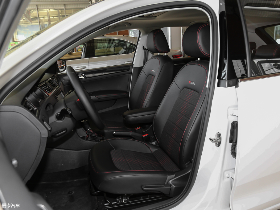 2018꿄(dng) 230TSI Ԅ(dng)\(yn)(dng)