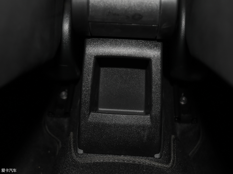 2018꿄 230TSI Ԅ\Ӱ