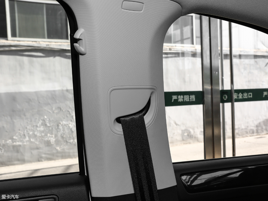 2018꿄 230TSI Ԅ\Ӱ