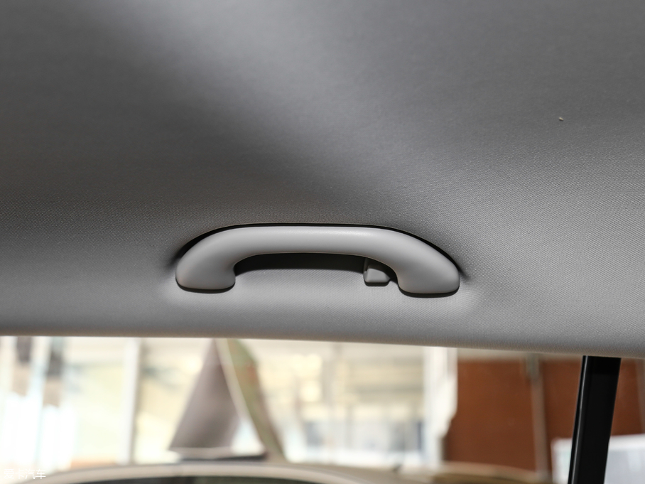 2018꿄 230TSI Ԅ\Ӱ