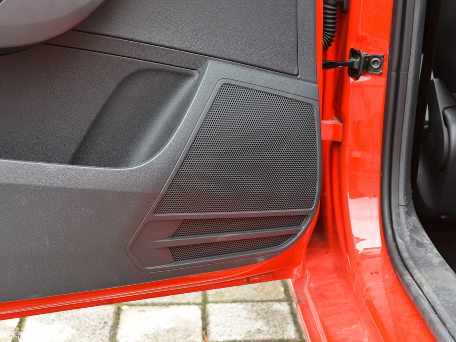 2018꿄 230TSI Ԅ\Ӱ