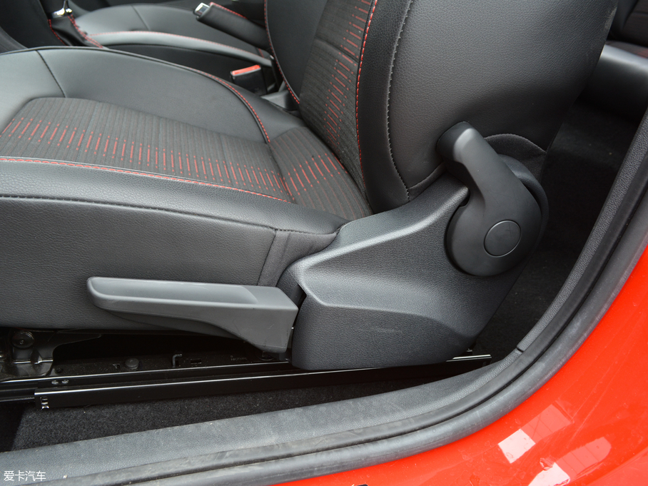 2018꿄(dng) 230TSI Ԅ(dng)\(yn)(dng)