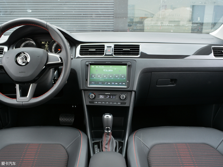 2018꿄 230TSI Ԅ\Ӱ