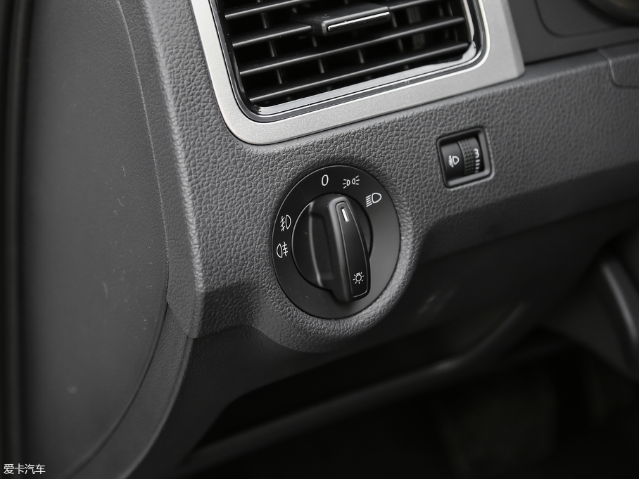 2018꿄(dng) 1.6L Ԅ(dng)m