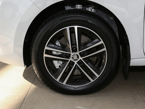 2018230TSI Ԅ\Ӱ ݆Ȧ