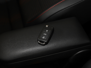 2018230TSI Ԅ\Ӱ ܇耳