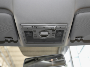 2018款1.6L 手动舒适版 空间座椅