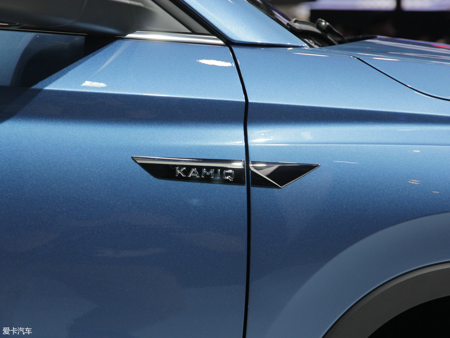 2018׿ 1.5L Ԅ(dng)(bio)(zhn) (gu)V