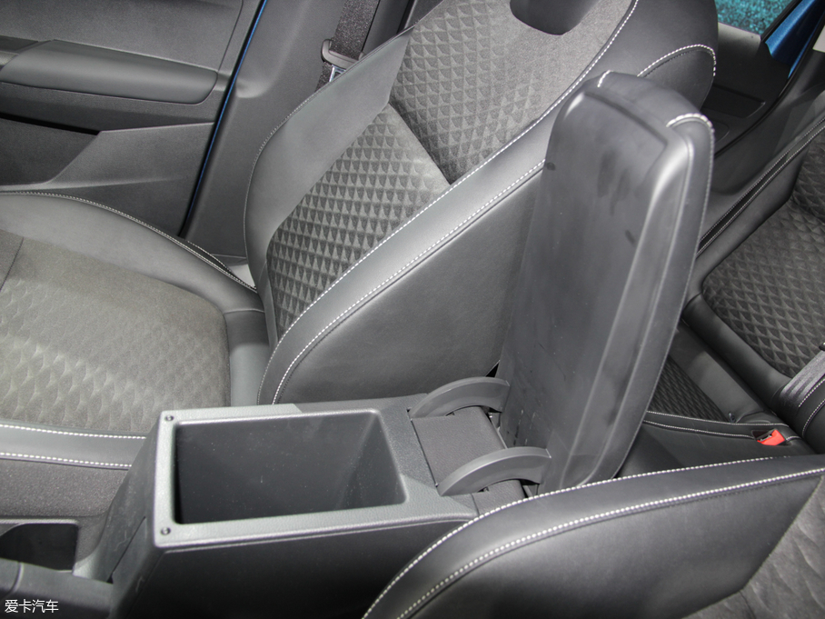 2018׿ 1.5L Ԅ(dng)(bio)(zhn) V