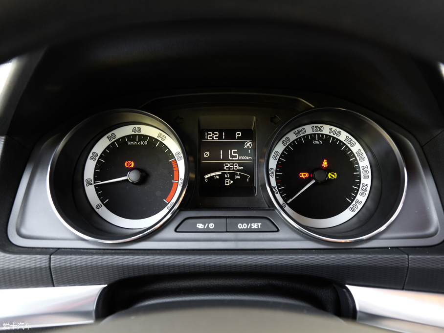 2018׿ 1.5L Ԅ(dng)m V