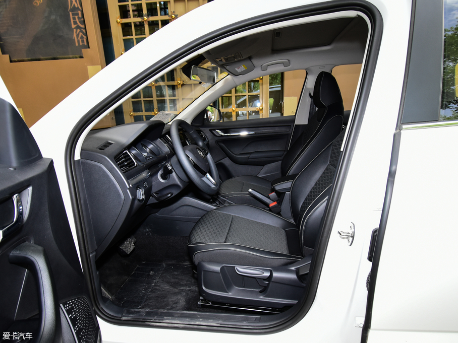 2018׿ 1.5L Ԅ(dng)m (gu)V