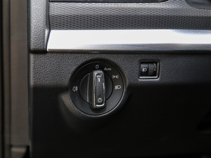 20181.5L Ԅm V п؅^