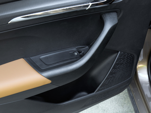 20181.5L Ԅm V п؅^