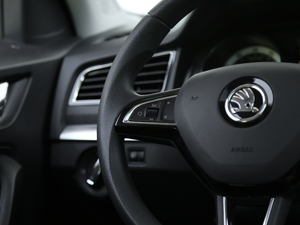 20181.5L Ԅm V п؅^