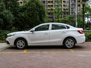 2018款1.6L 手动精英型 正侧（左）