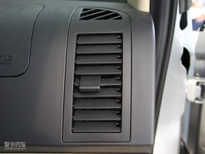 2010款2.0L 豪华版 中控区
