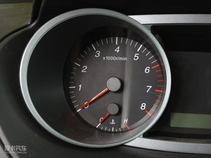 2010款2.0L 豪华版 中控区