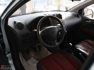 2010款1.5L 豪华版 中控区