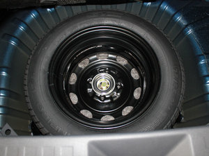 2010款1.5L AMT舒适版 备胎