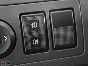 2010款1.5L 豪华版 中控区