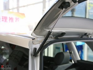 2009款1.6L 手动基本版 空间座椅