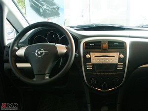 2010款1.8L CVT舒适版 中控区