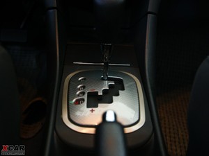 2010款1.8L CVT舒适版 中控区
