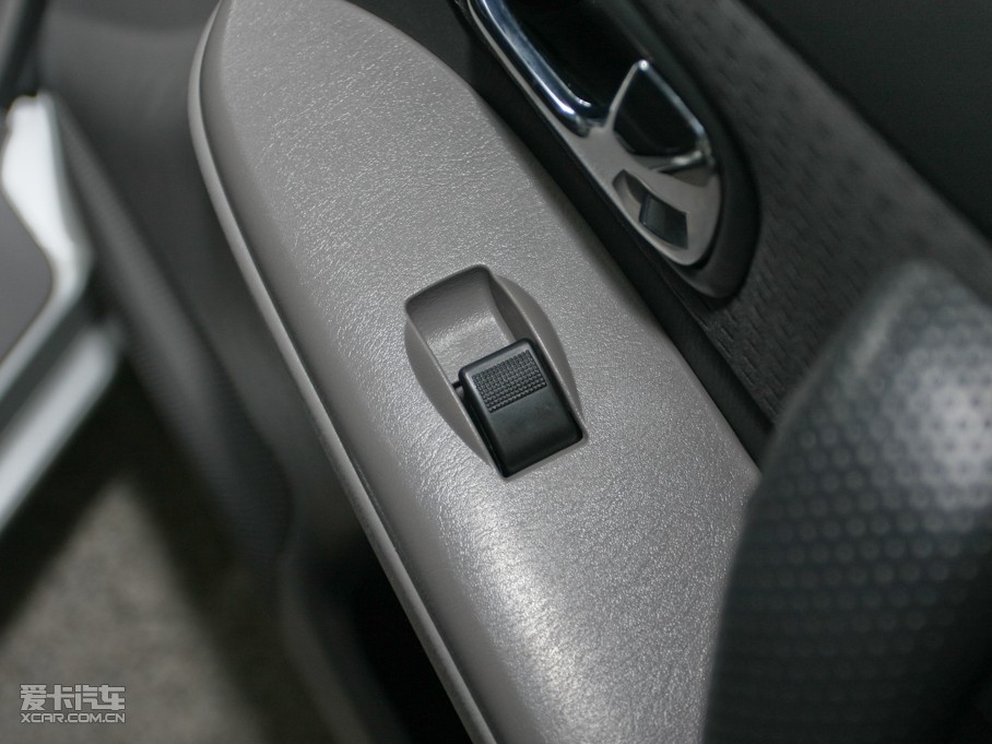 2010����� 1.6L �ք����m��