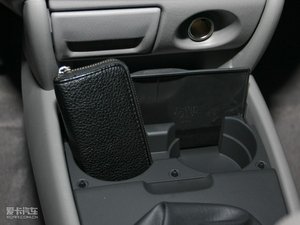 2010款1.6L 手动舒适版 空间座椅
