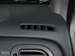 2010款1.6L 手动舒适版 空间座椅