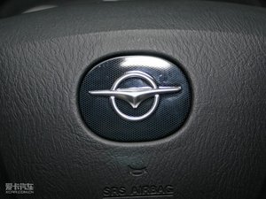 2010款1.6L 手动舒适版 中控区