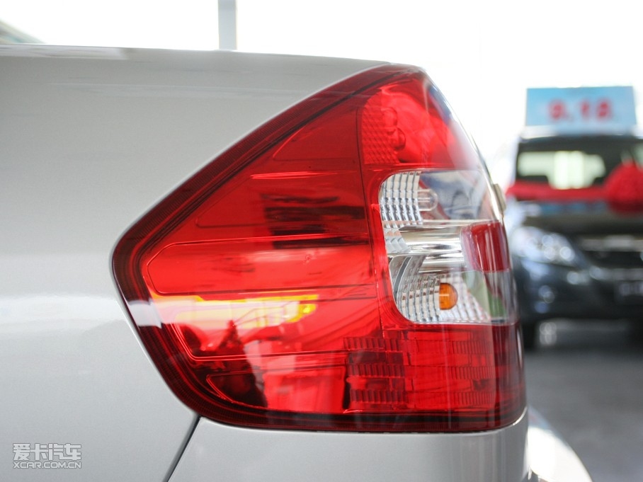 2010丣 1.6L քӺA