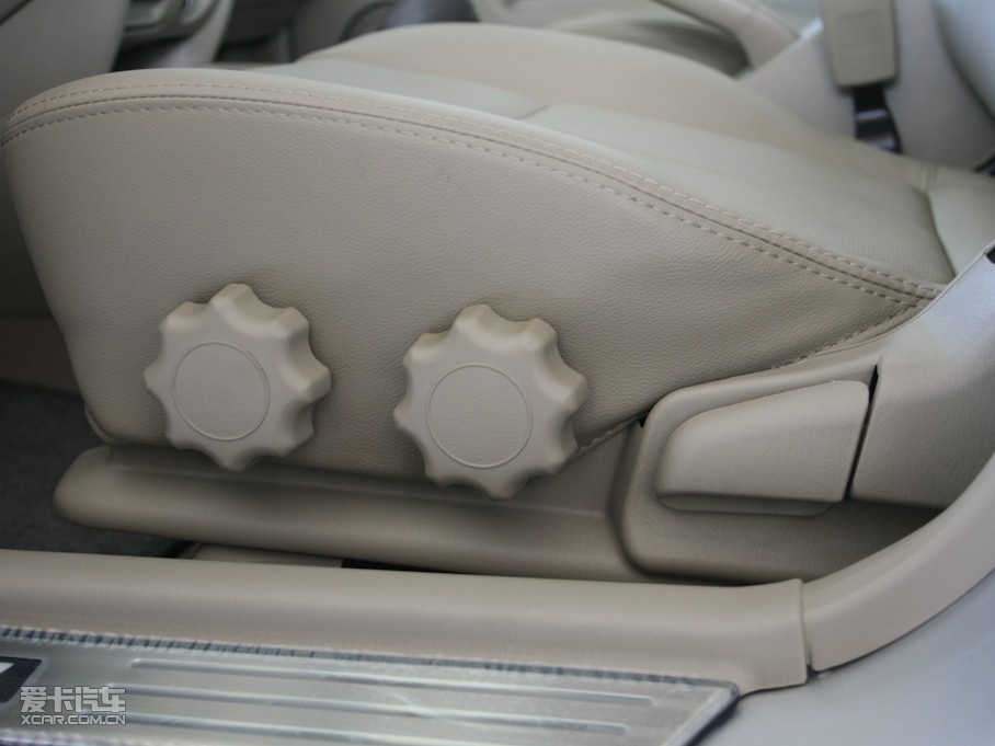 2010丣 1.6L քӺA