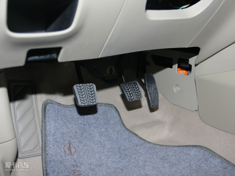 2010丣 1.6L քӺA