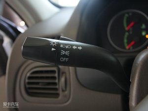 2010款1.6L 手动豪华版 中控区