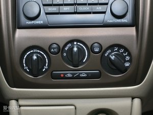 2010款1.6L 手动豪华版 空调调节