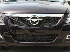 2012款1.6L 7座手动开拓版 中网