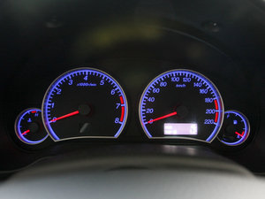 2011款1.6L CVT豪华版 仪表