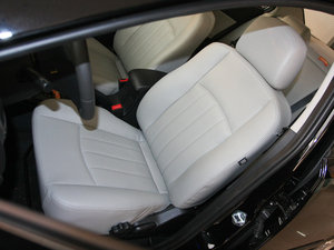 2011款1.6L CVT豪华版 主驾驶座椅