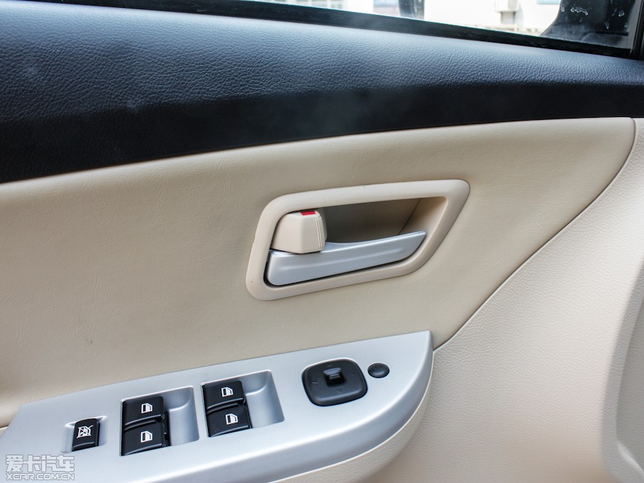 2012丣 1.6L քŞ