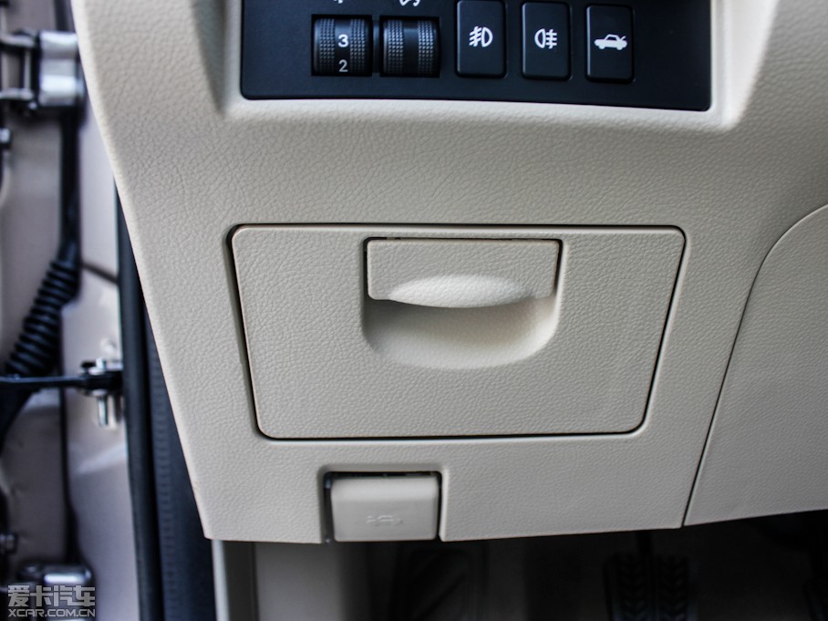 2012丣 1.6L քŞ